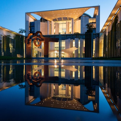 Bundeskanzleramt 030620