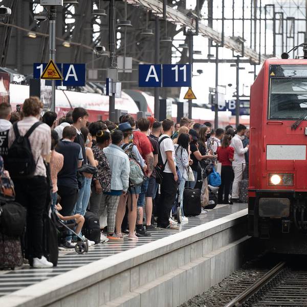 DB 080722