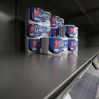 leeres Klopapierregal