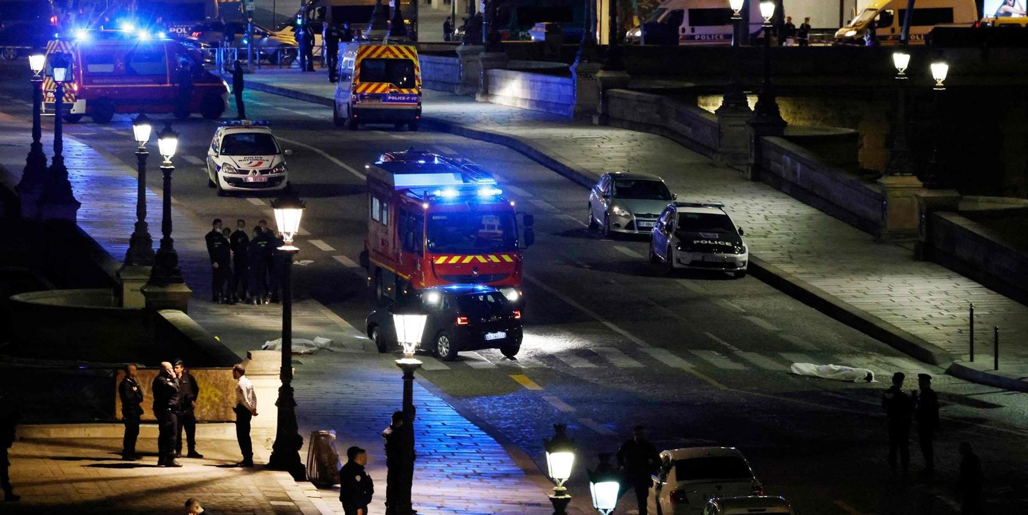 Schüsse Auto Paris 2