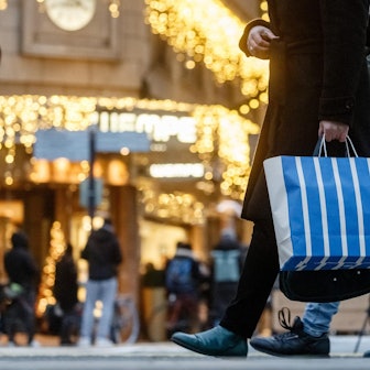 Lockdown Symbol 141220