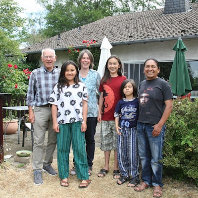 Eva-Pevec_mit_Familie