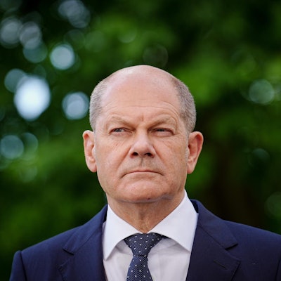 Olaf Scholz Krise 040722
