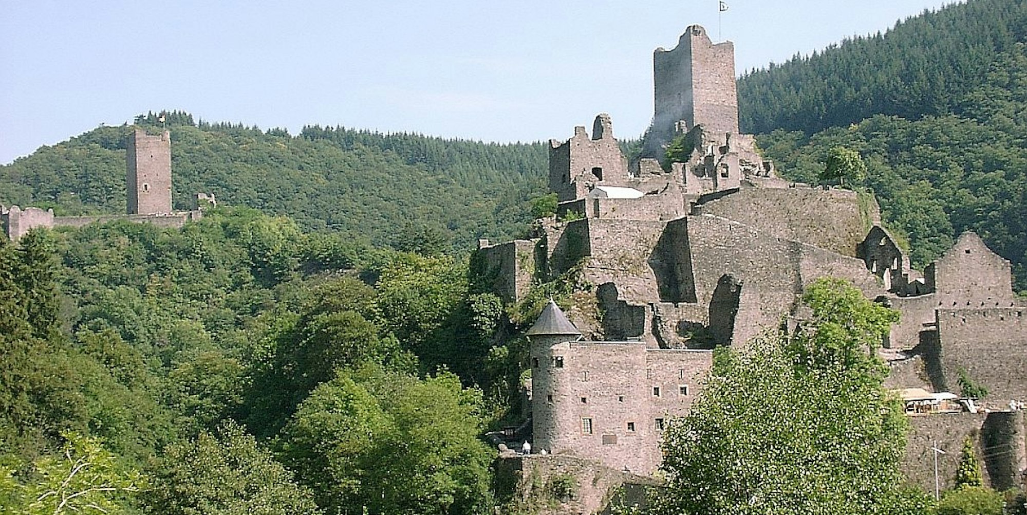 BurgManderscheid_CC2.5