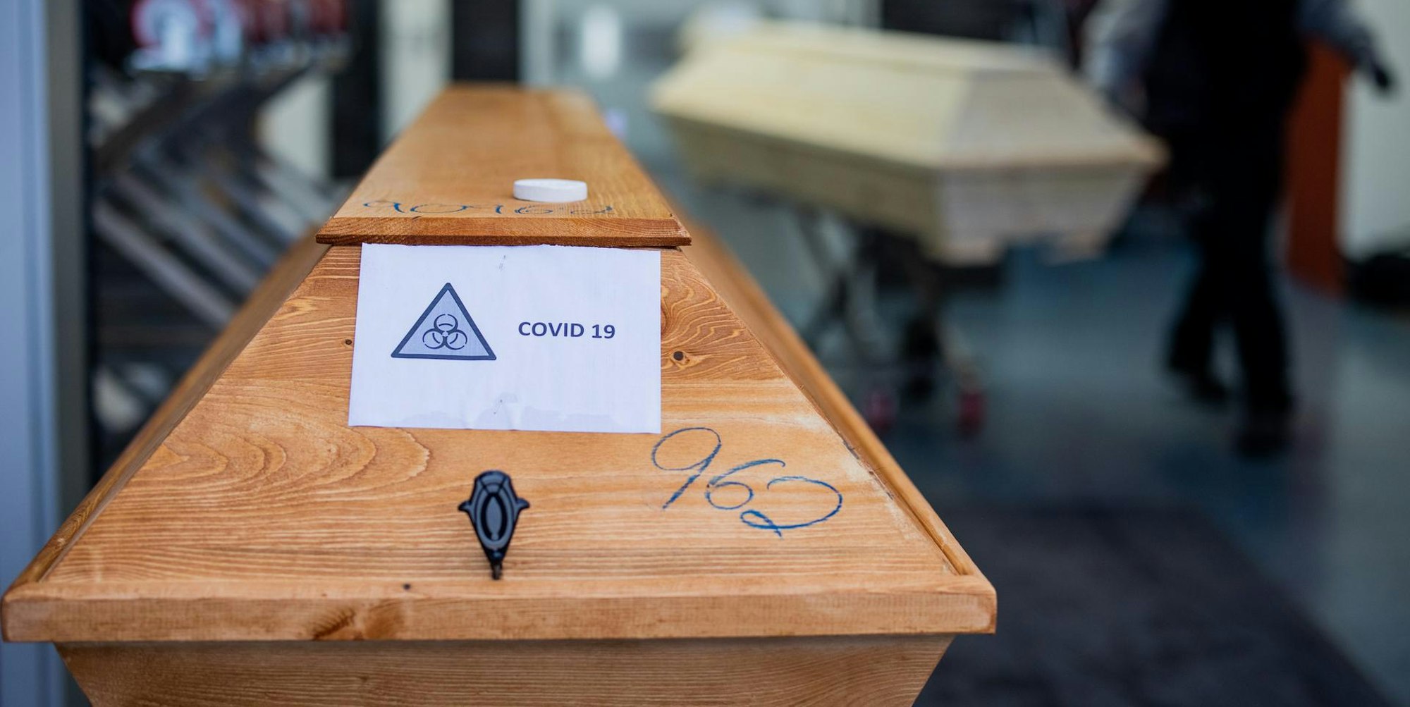 Coronatote Symbolbild