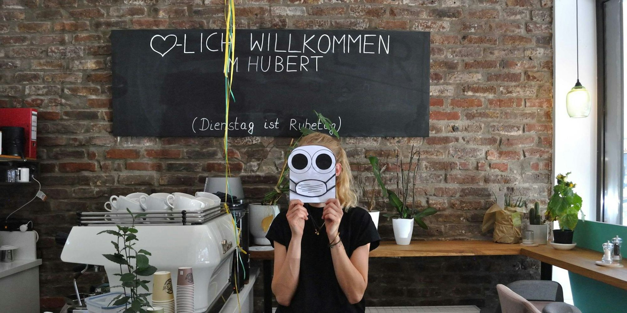 Kyria Möbius im Café Hubert_flo (2)