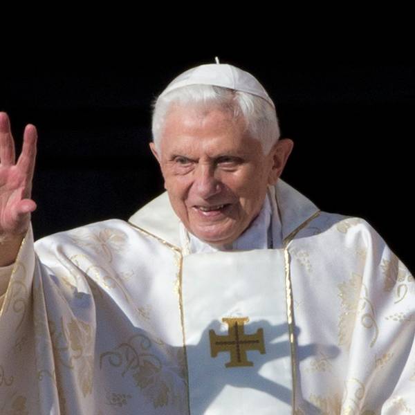 Papst Benedikt Versehen