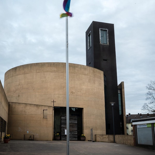 Regenbogenfahne St. Agatha