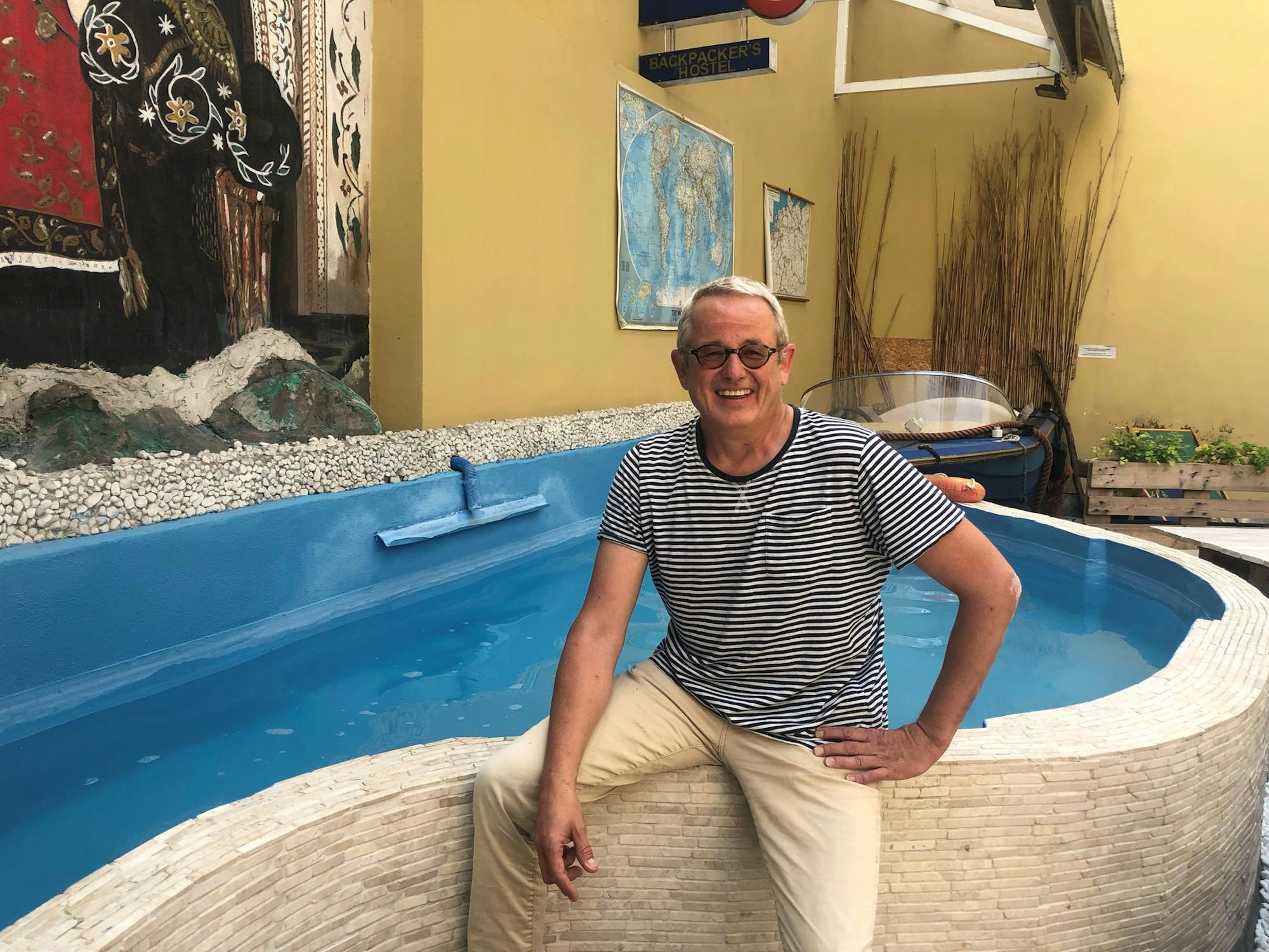 lauschig station betreiber kuhlmann lachend