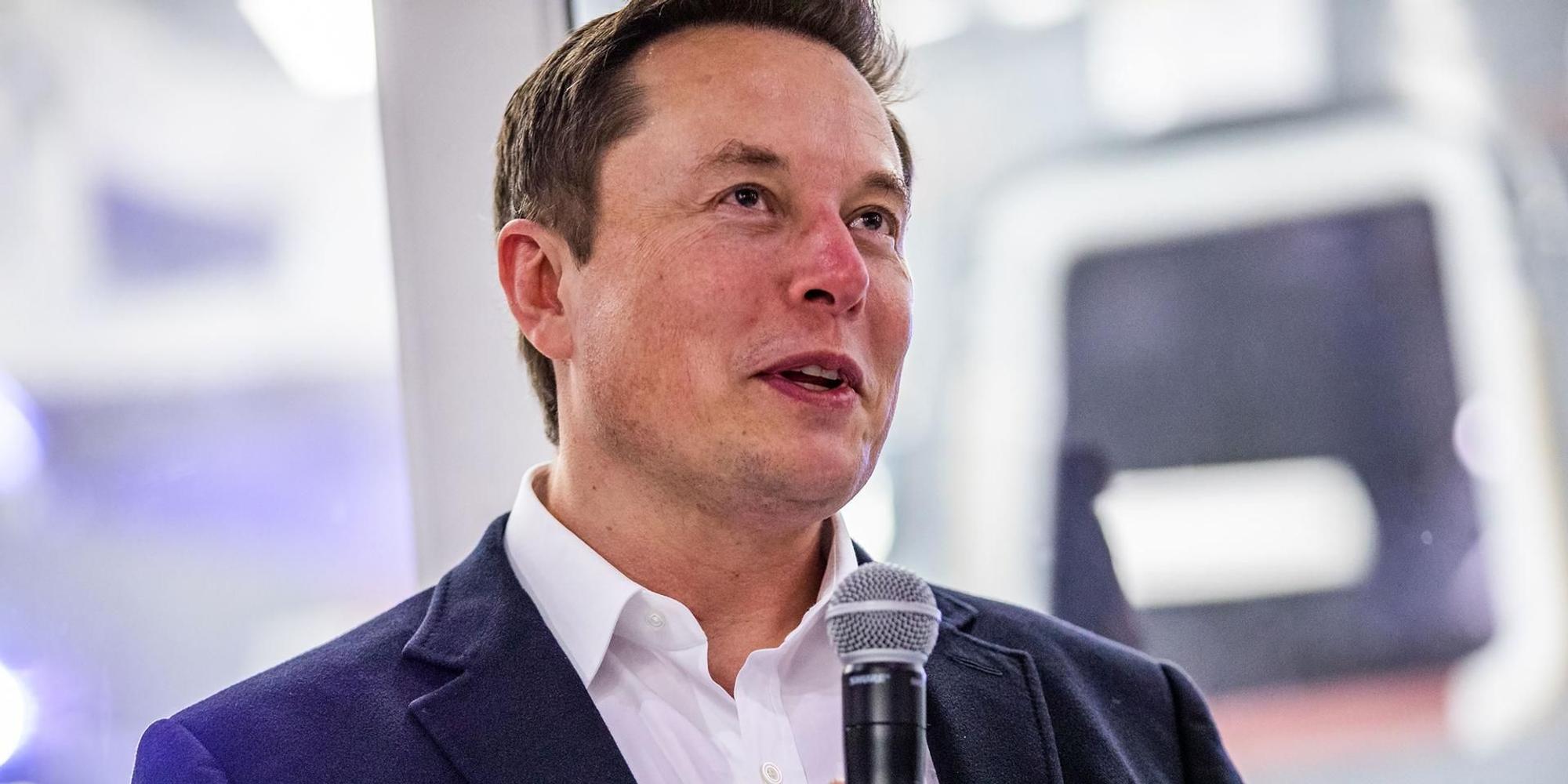 Elon Musik