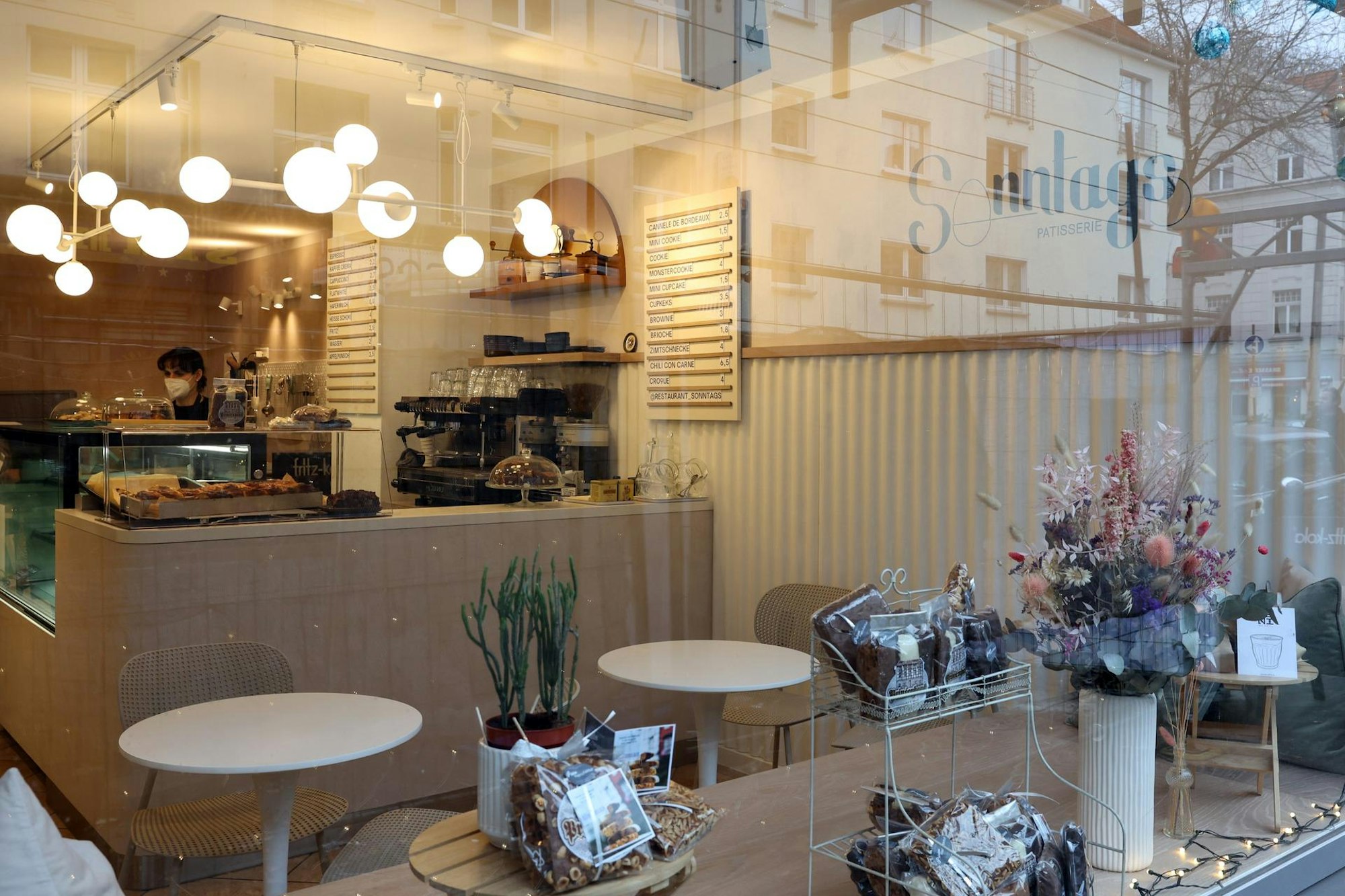 patisserie sonntags innen