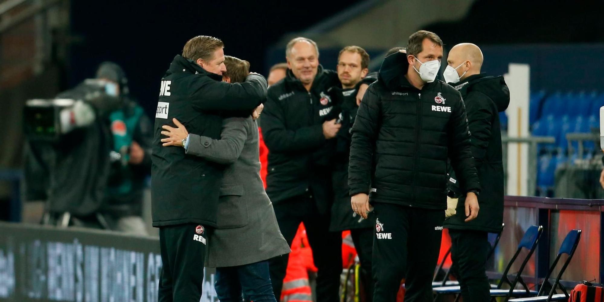 Gisdol Umarmung nach Schalkespiel