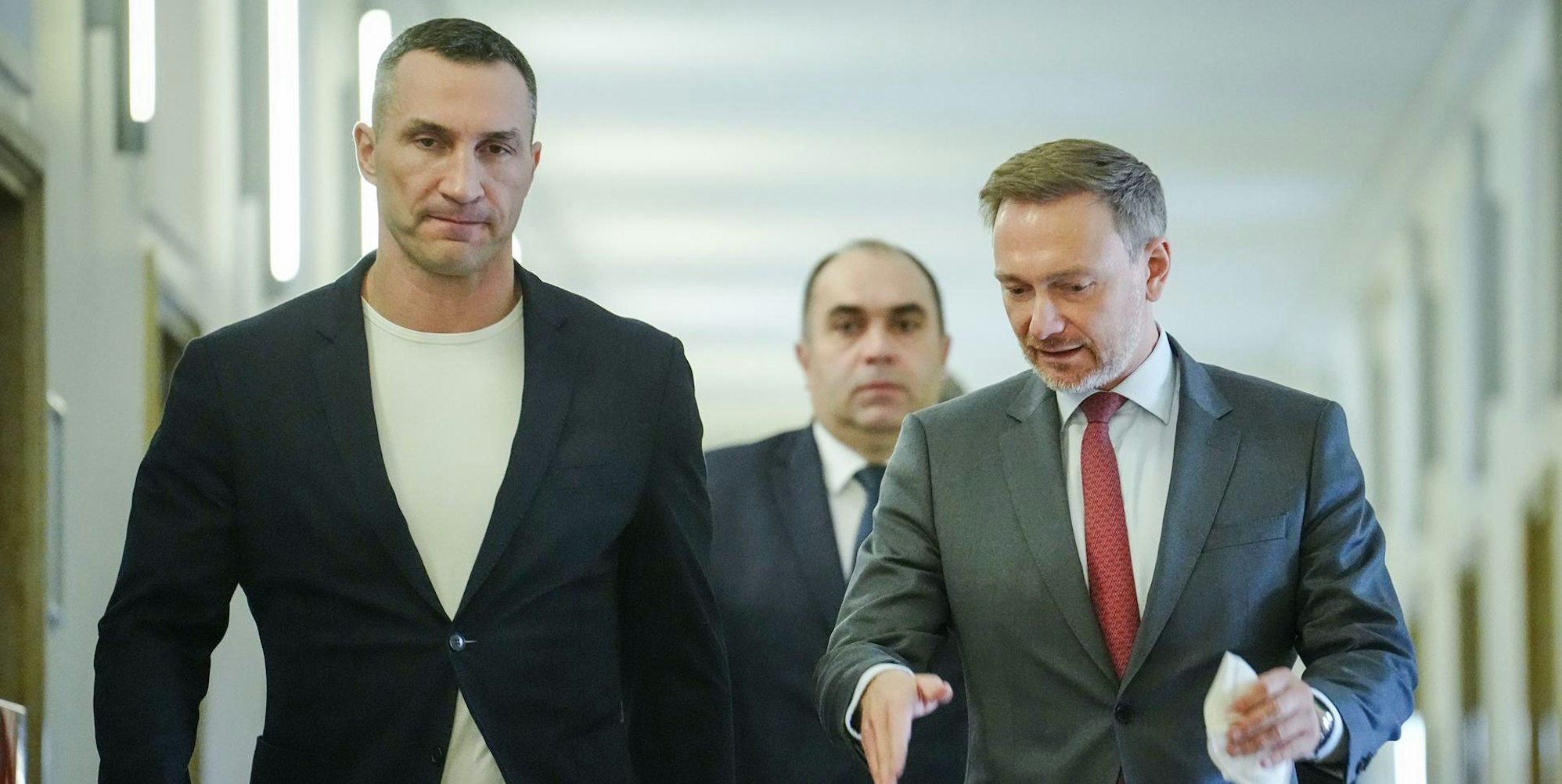 Klitschko neben Lindner