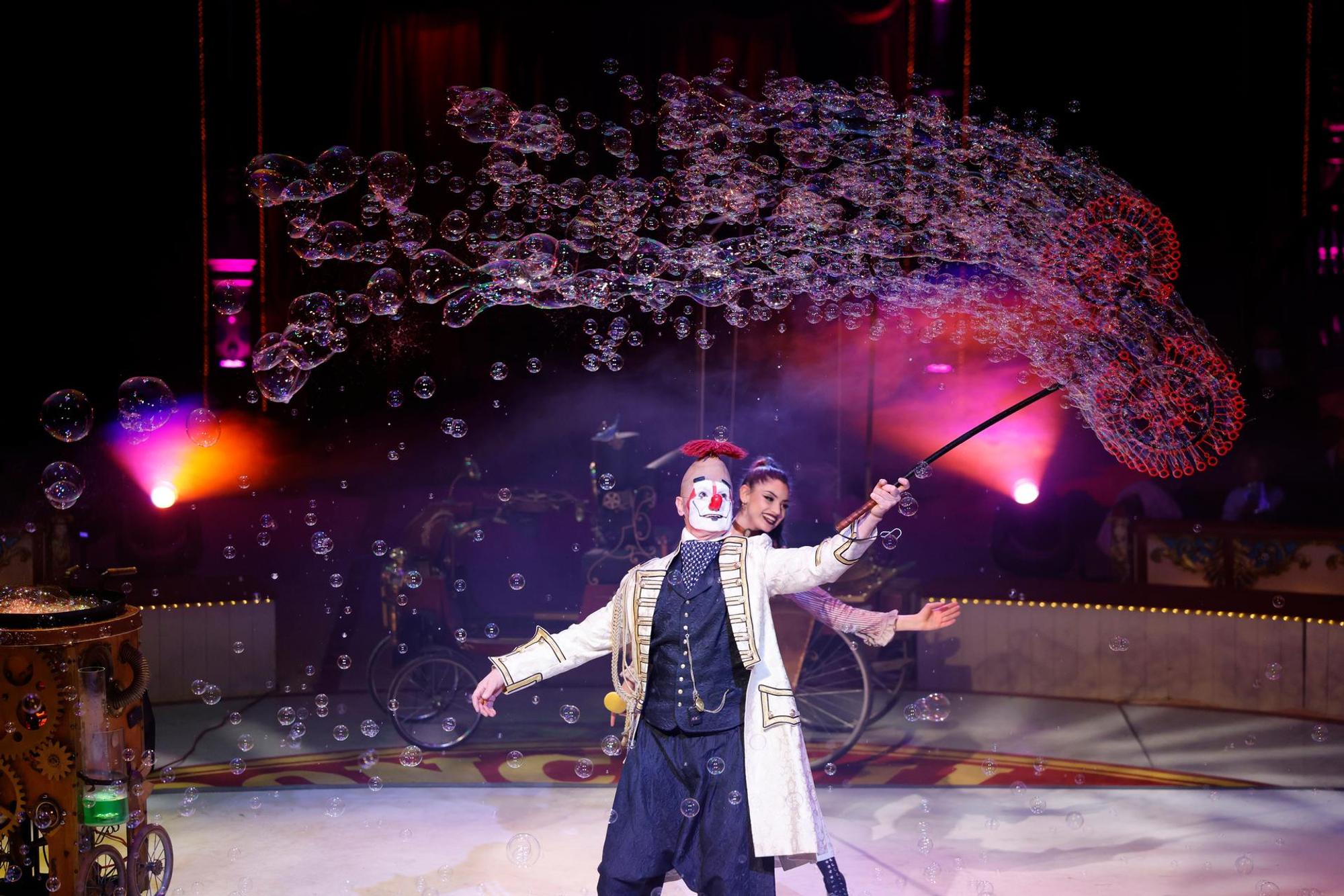 2022031_tb_Zirkus_Roncalli_022
