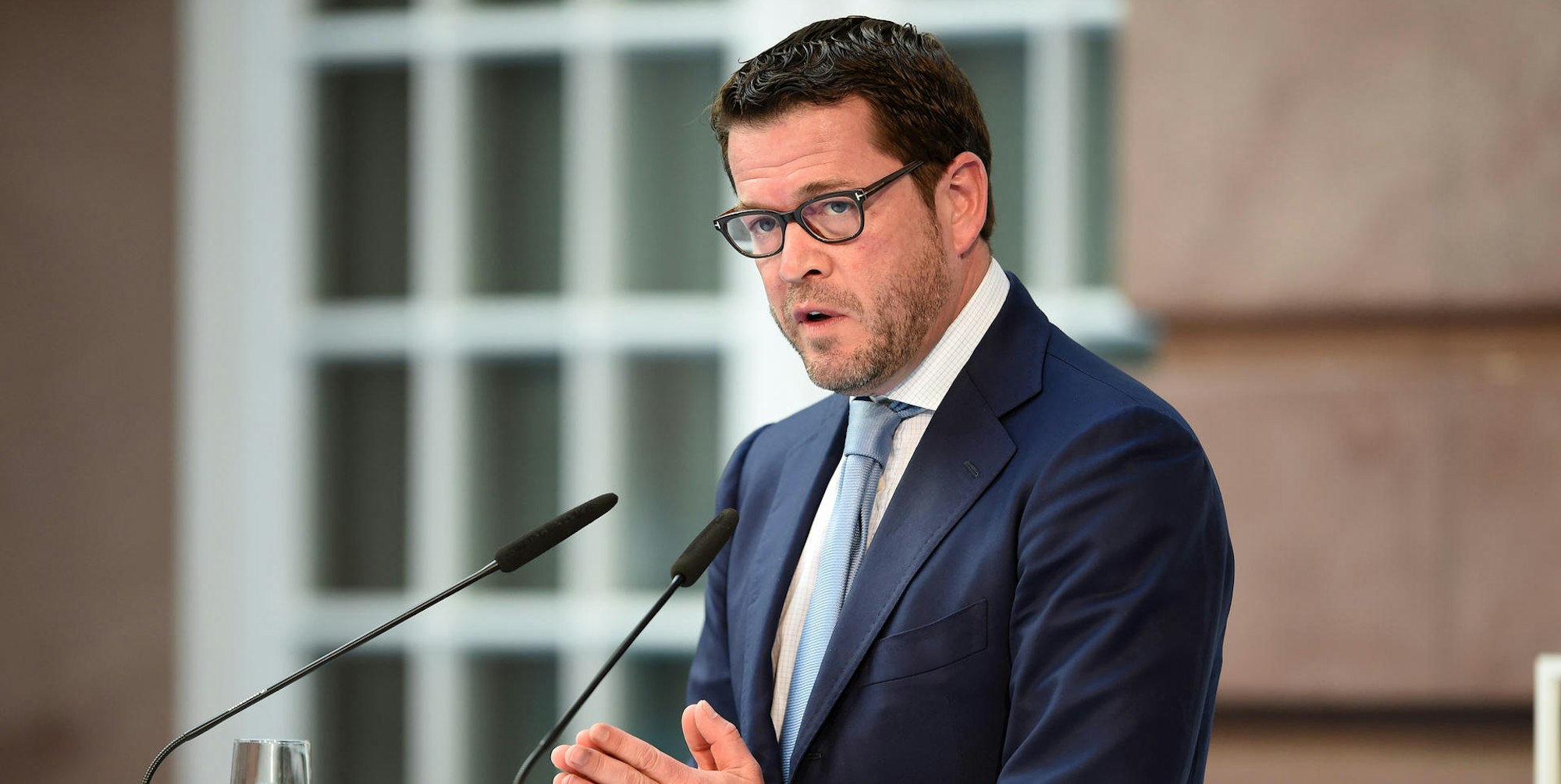 KT von Guttenberg dpa 2016