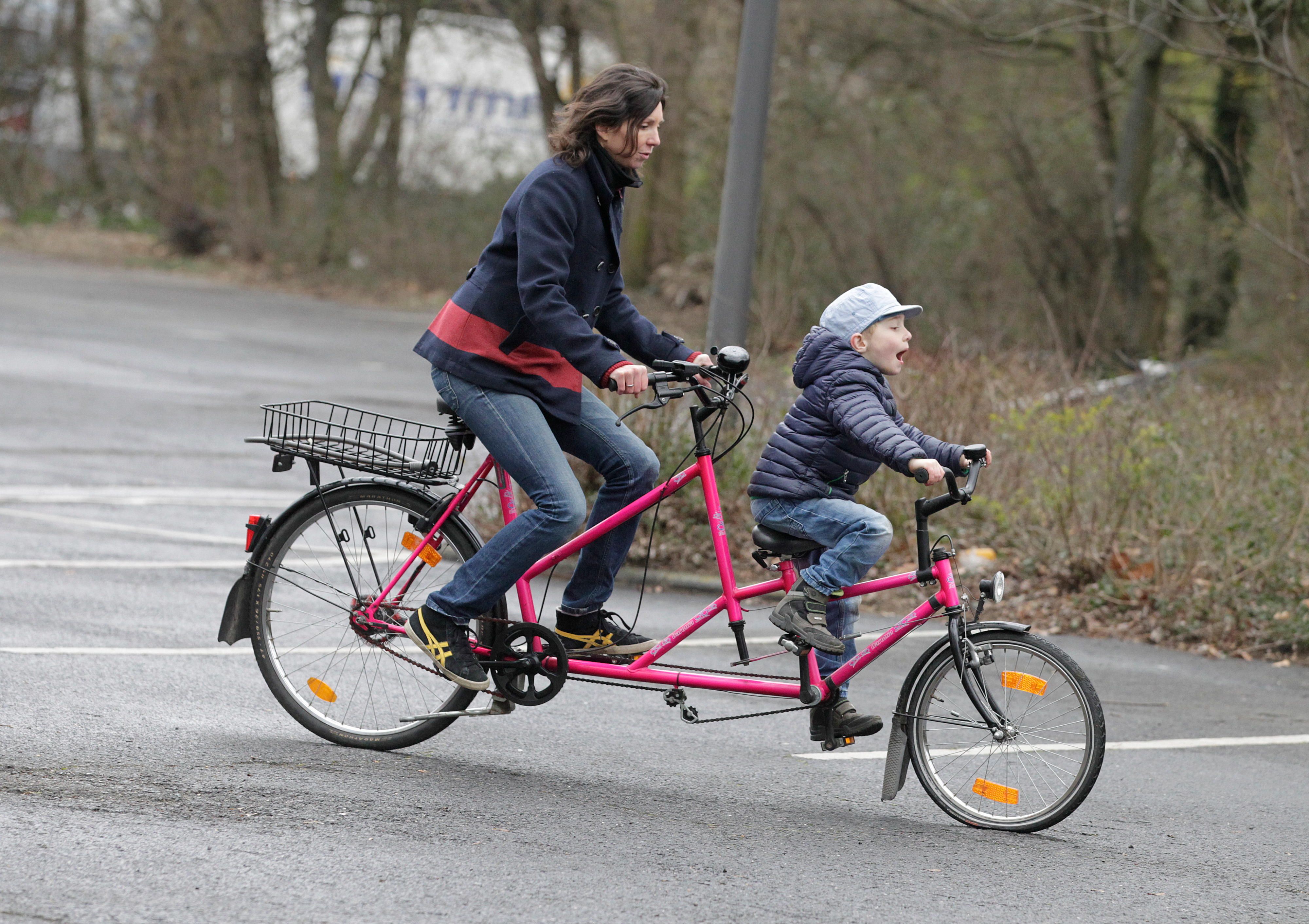 Tandemfahren mit Kind - ein Versuch 8.4.16