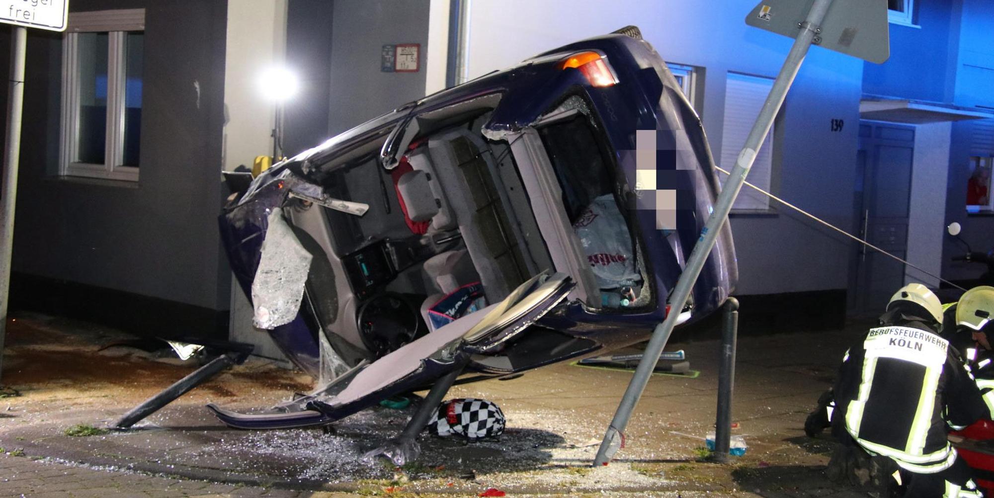 Unfall Mülheim 7519_3gepixelt