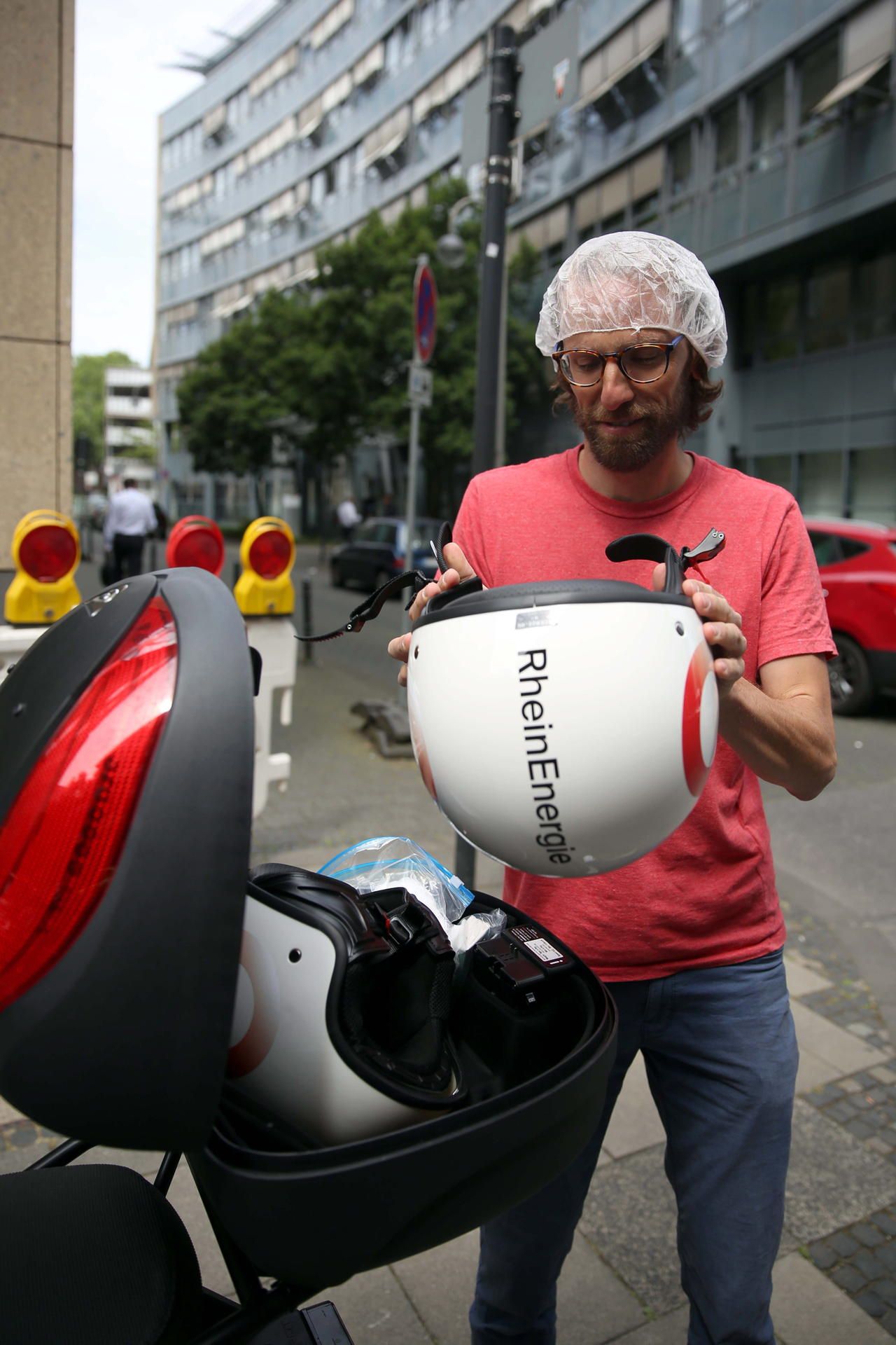 nab190705_E-Roller_04