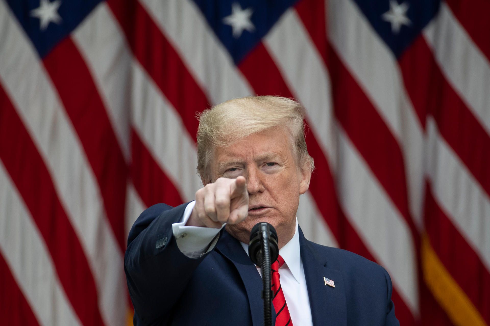 Trump Finger ap
