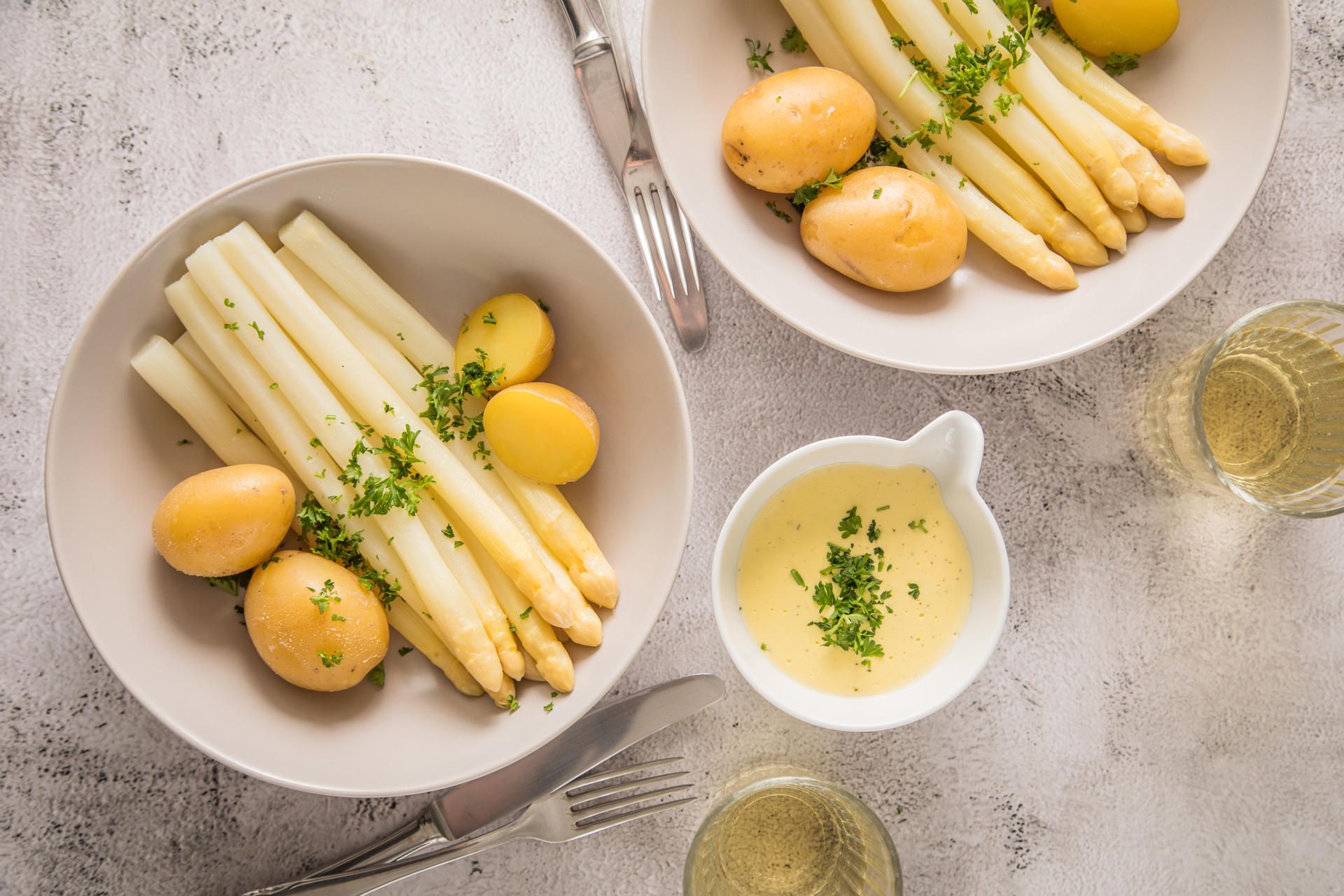 Spargel mit kartoffeln