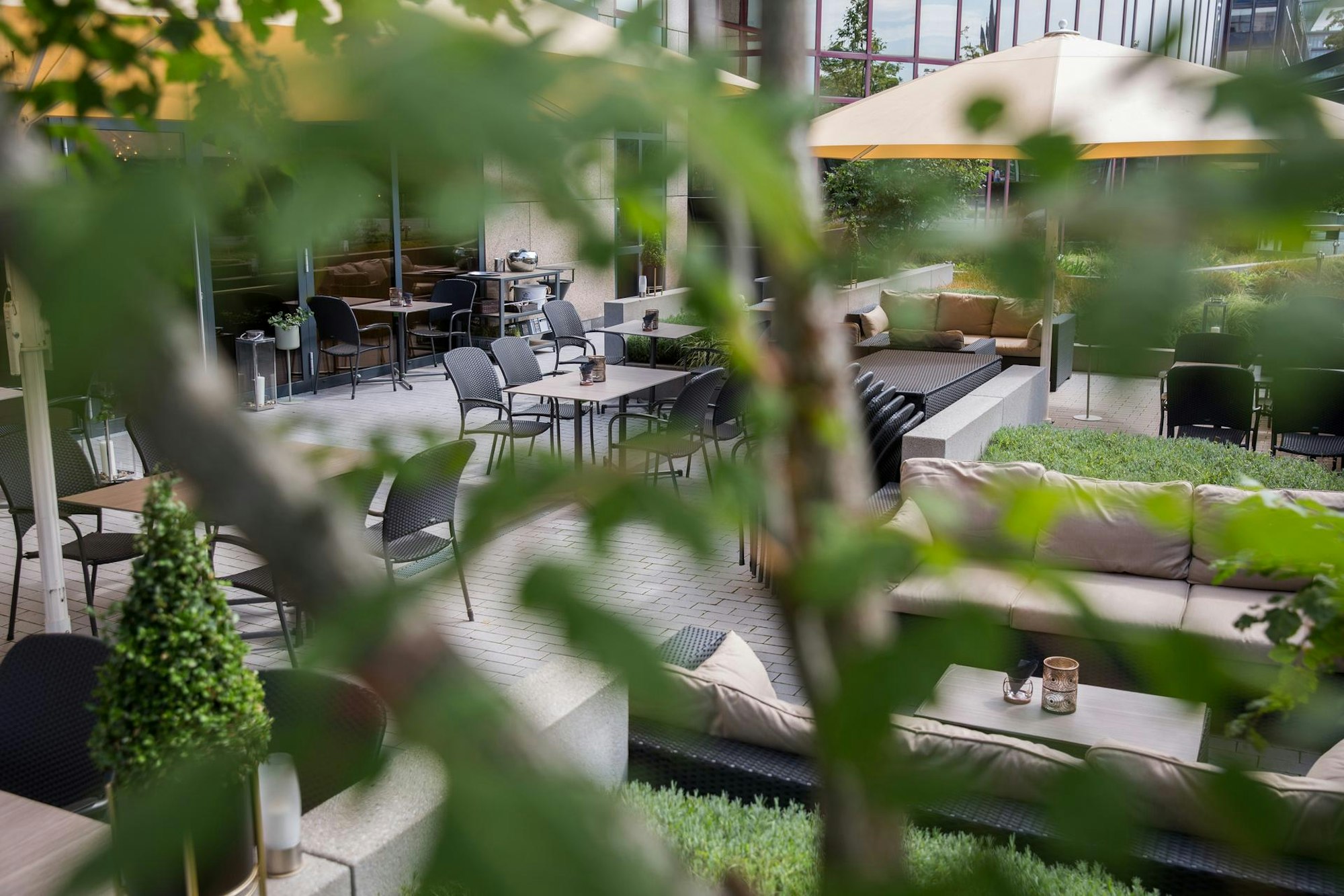 Lauschig Hyatt Bause 2