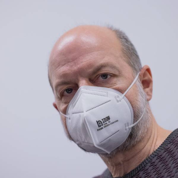 Thomas Drach mit Mundschutz