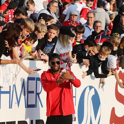 Modeste Selfietime in Siegburg