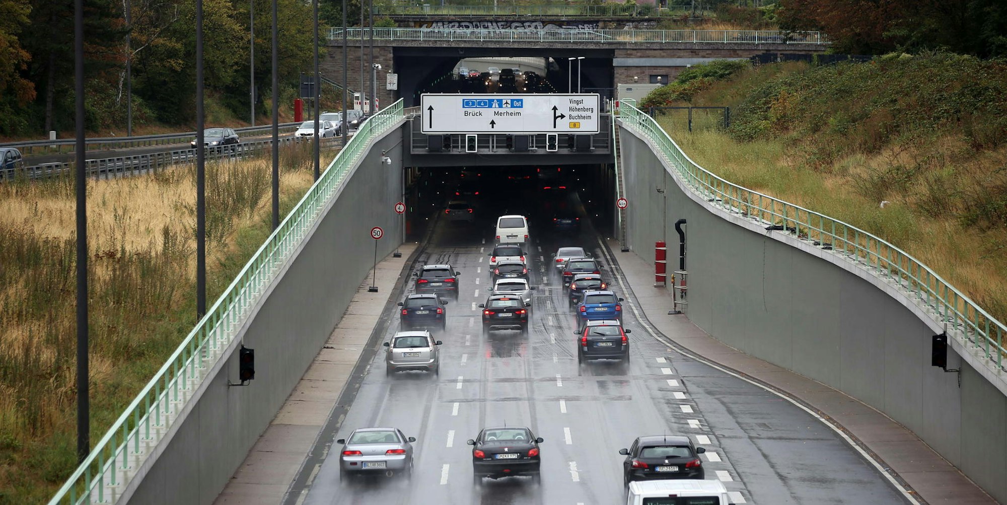 nab190809_Kalker_Tunnel_02