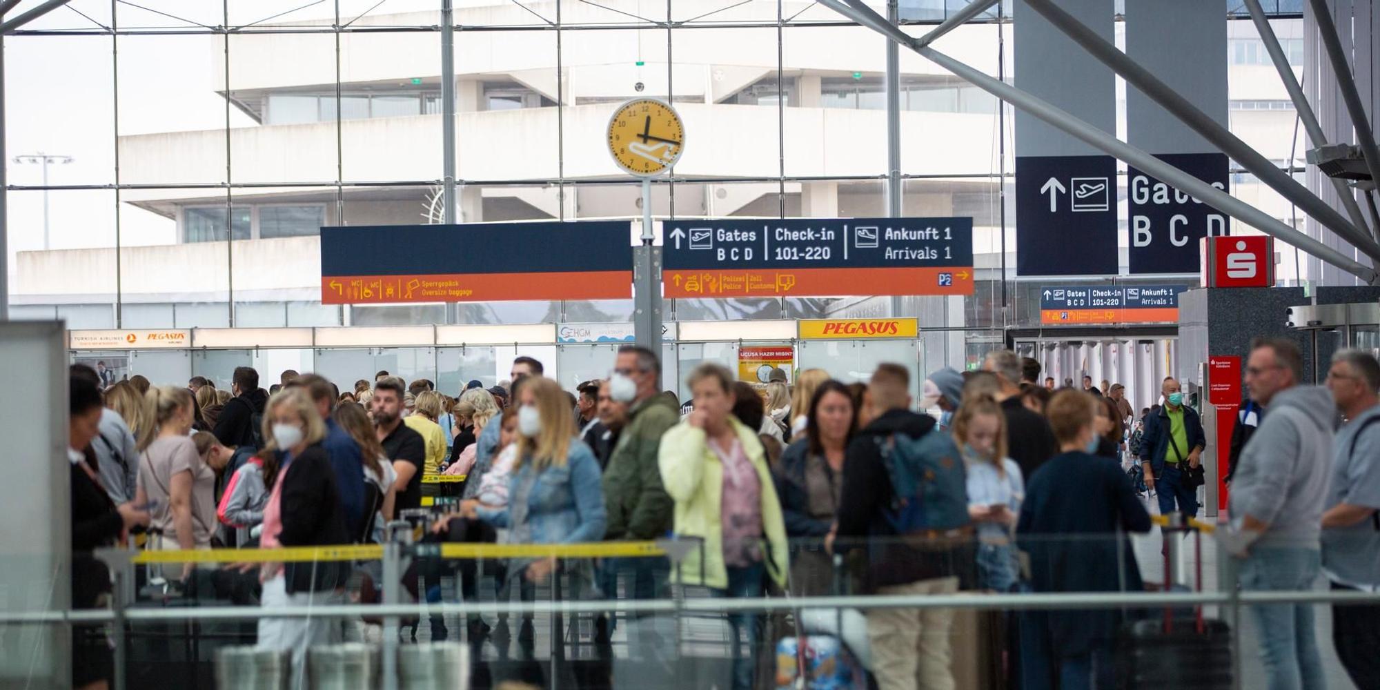 Passagiere Flughafen Köln