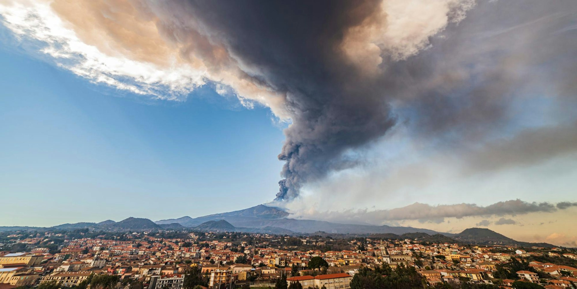 Ätna Ausbruch 2102 2