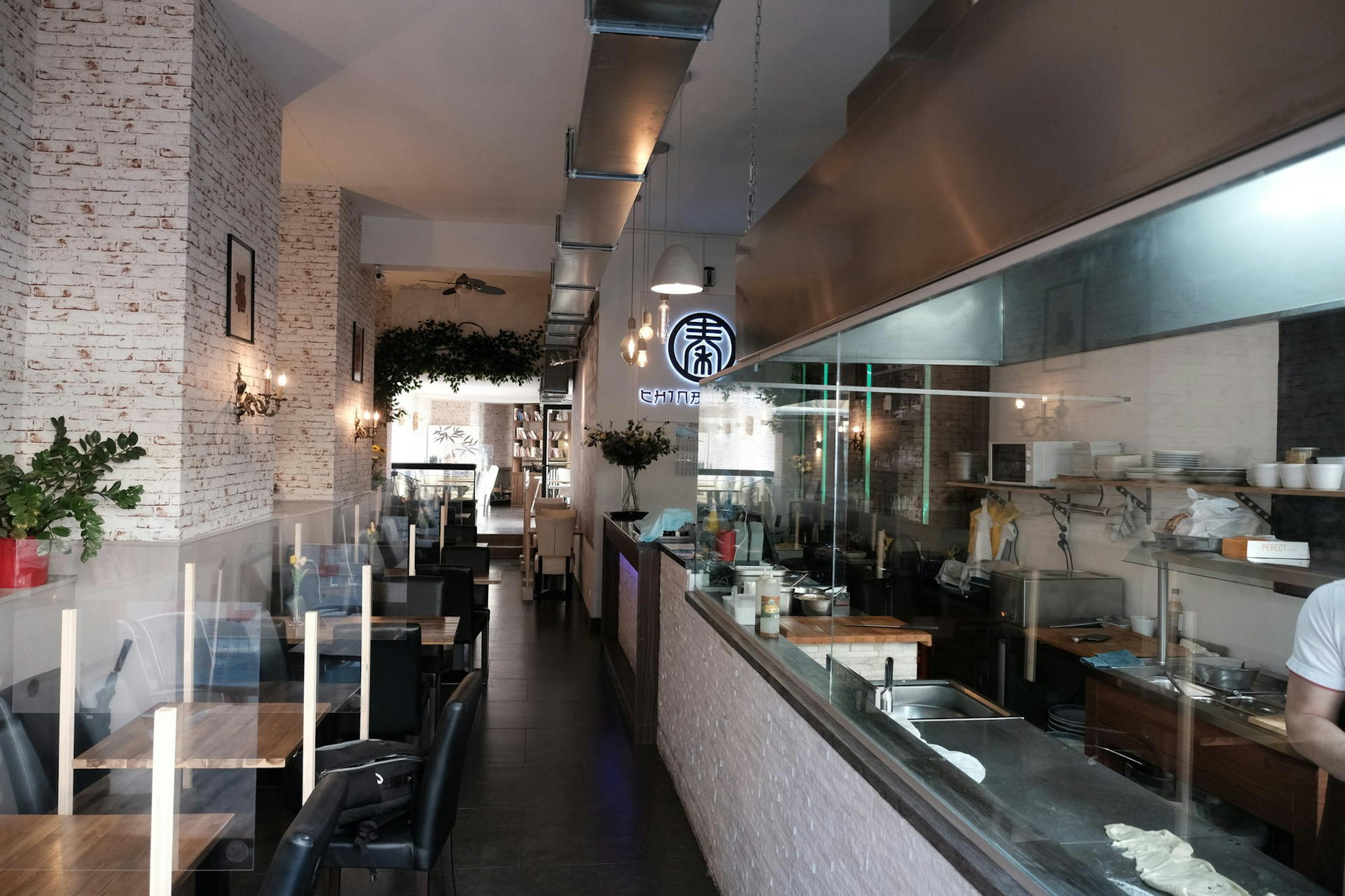 20200922-MAX-chinburger-04