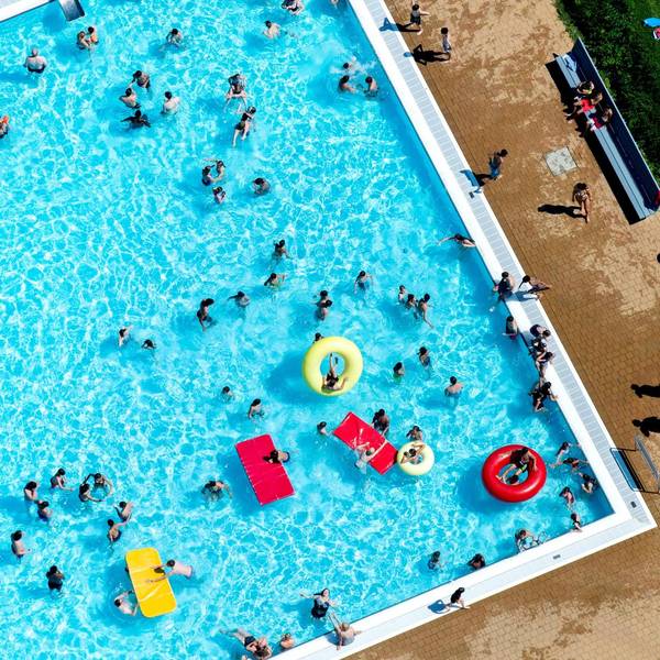 Freibad dpa