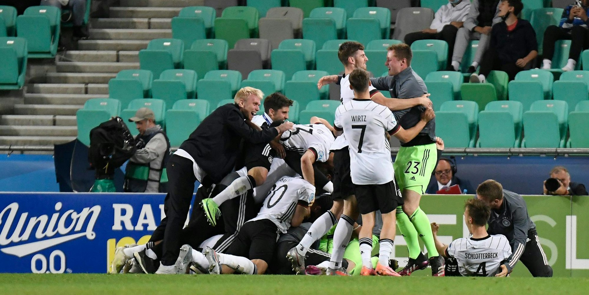 Jubelnde deutsche U21