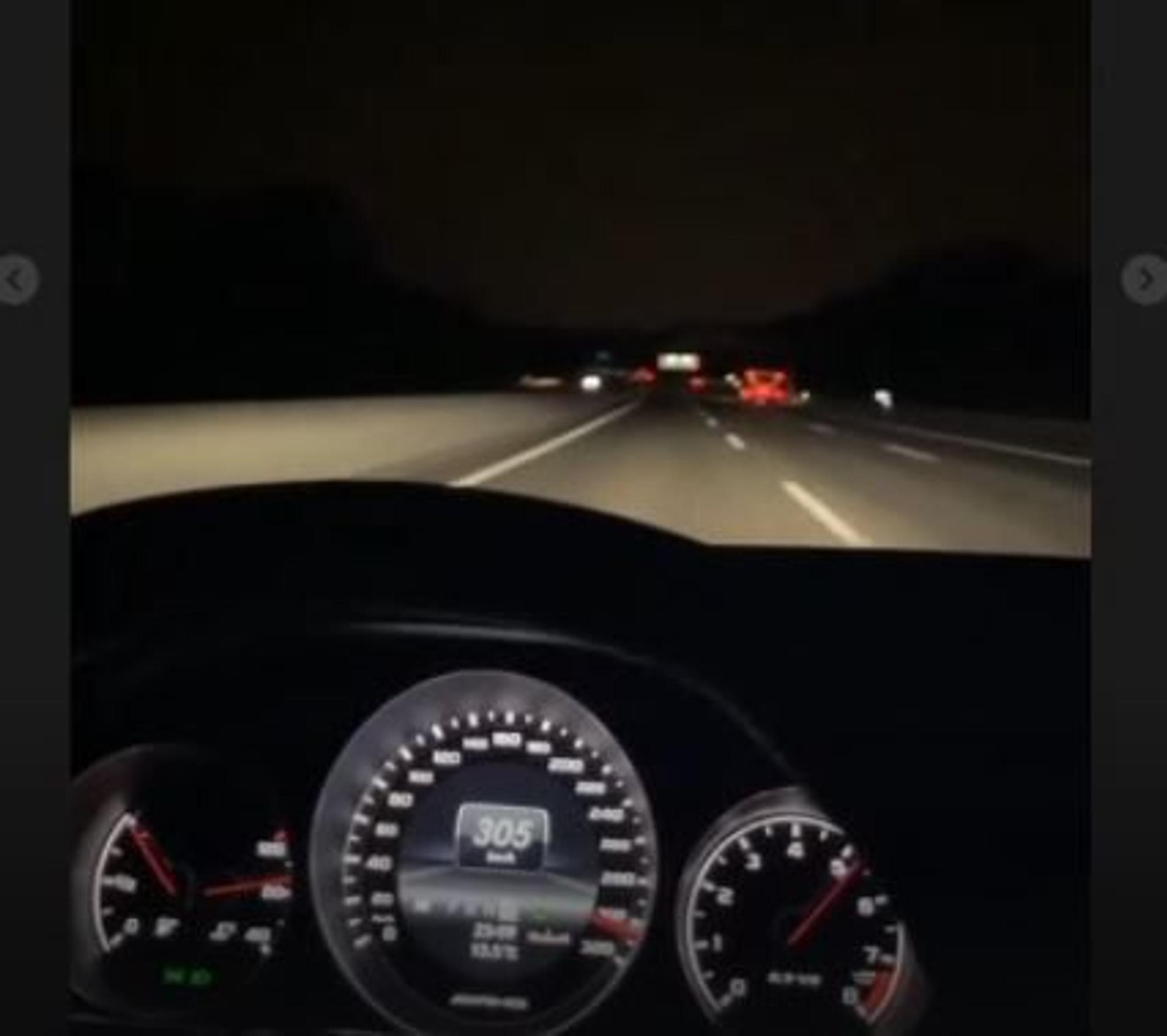 Tempo 305