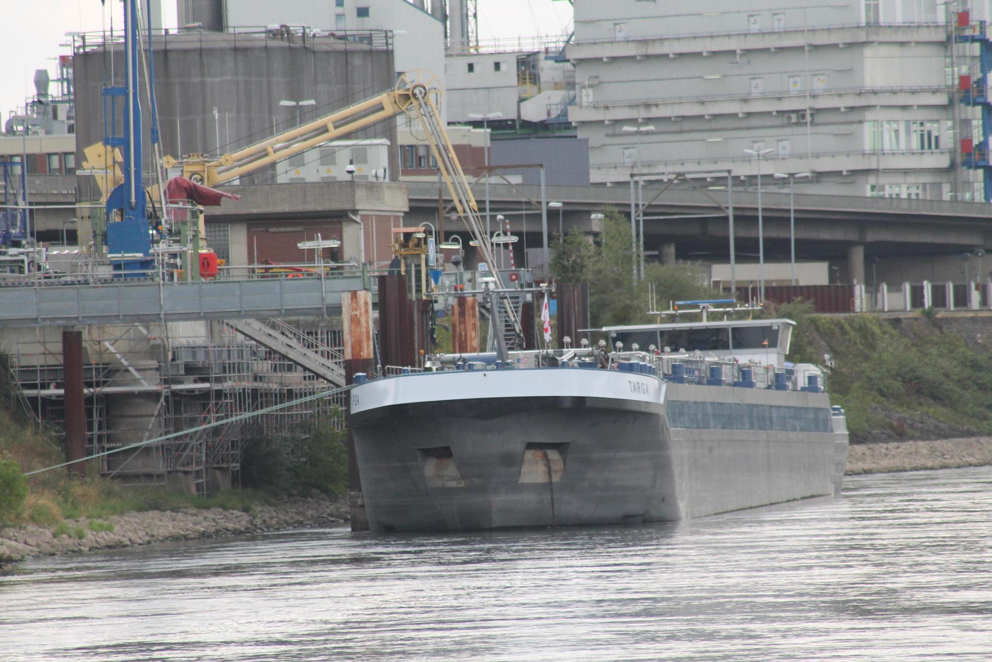 Evonik_Rhein