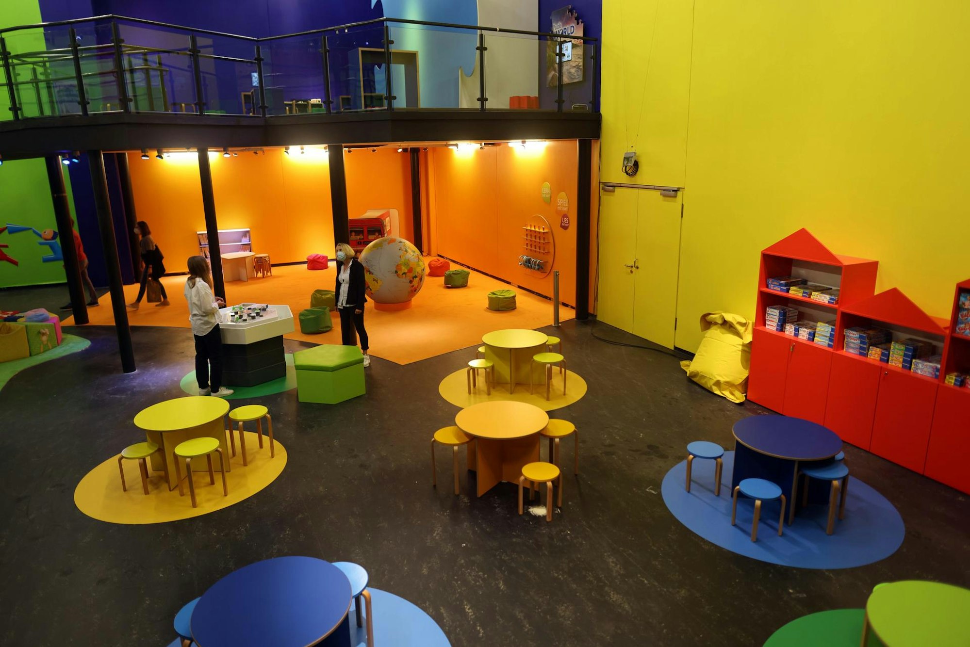 nab210624_Odysseum_07