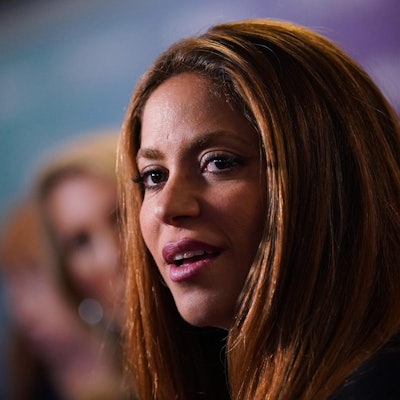 Shakira close