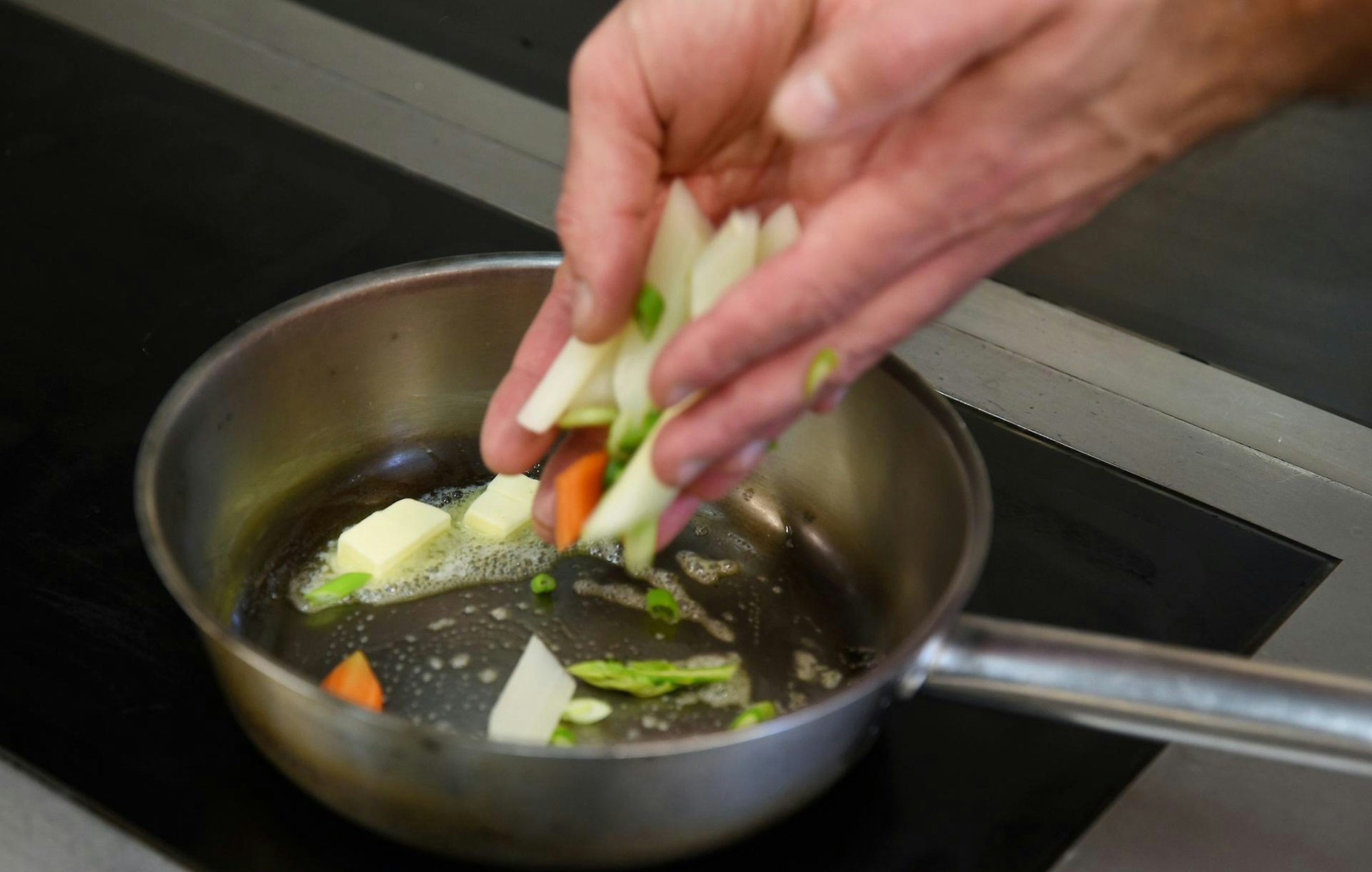 060520kochen-magazin0617