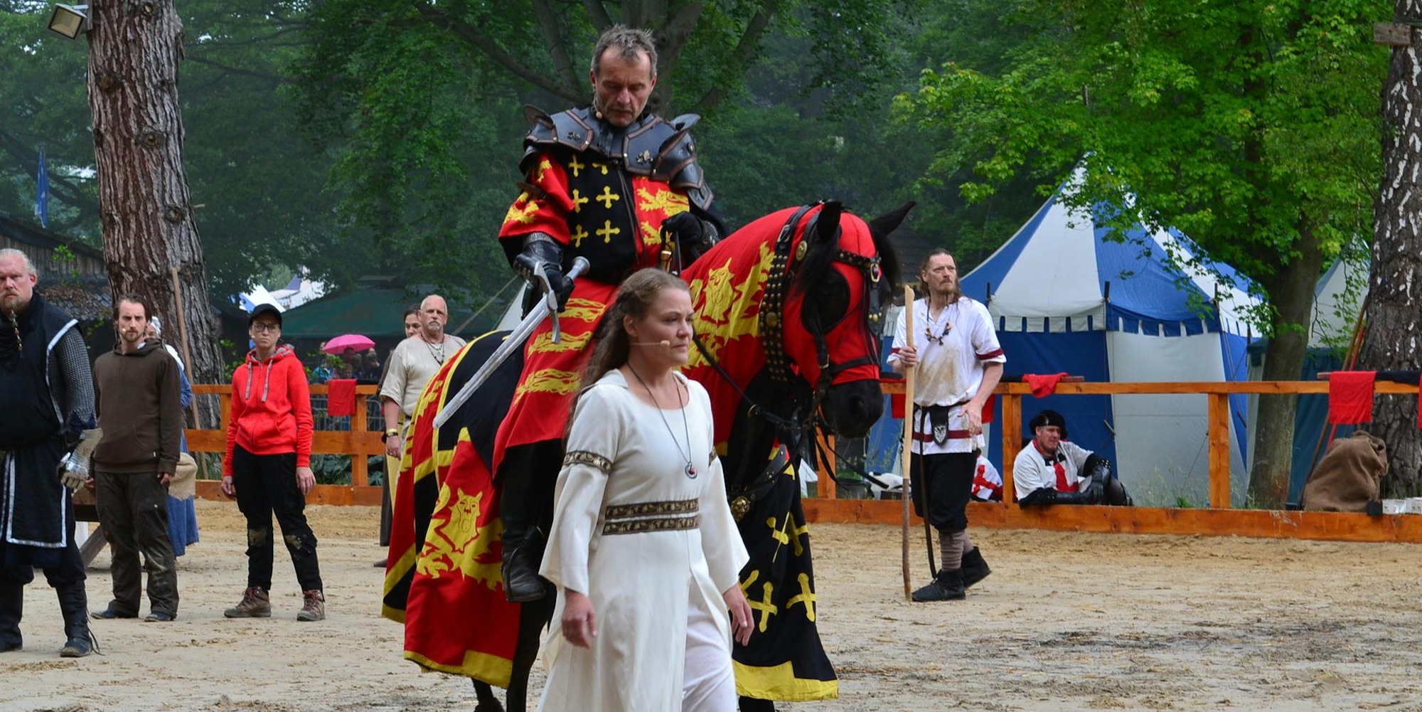 Ritterspiele Burg Satzvey (1)