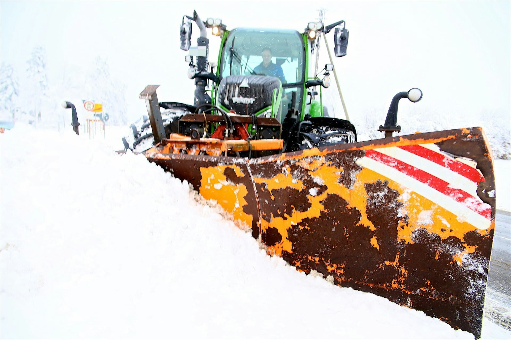 Winterdienst_in_der_Eifel