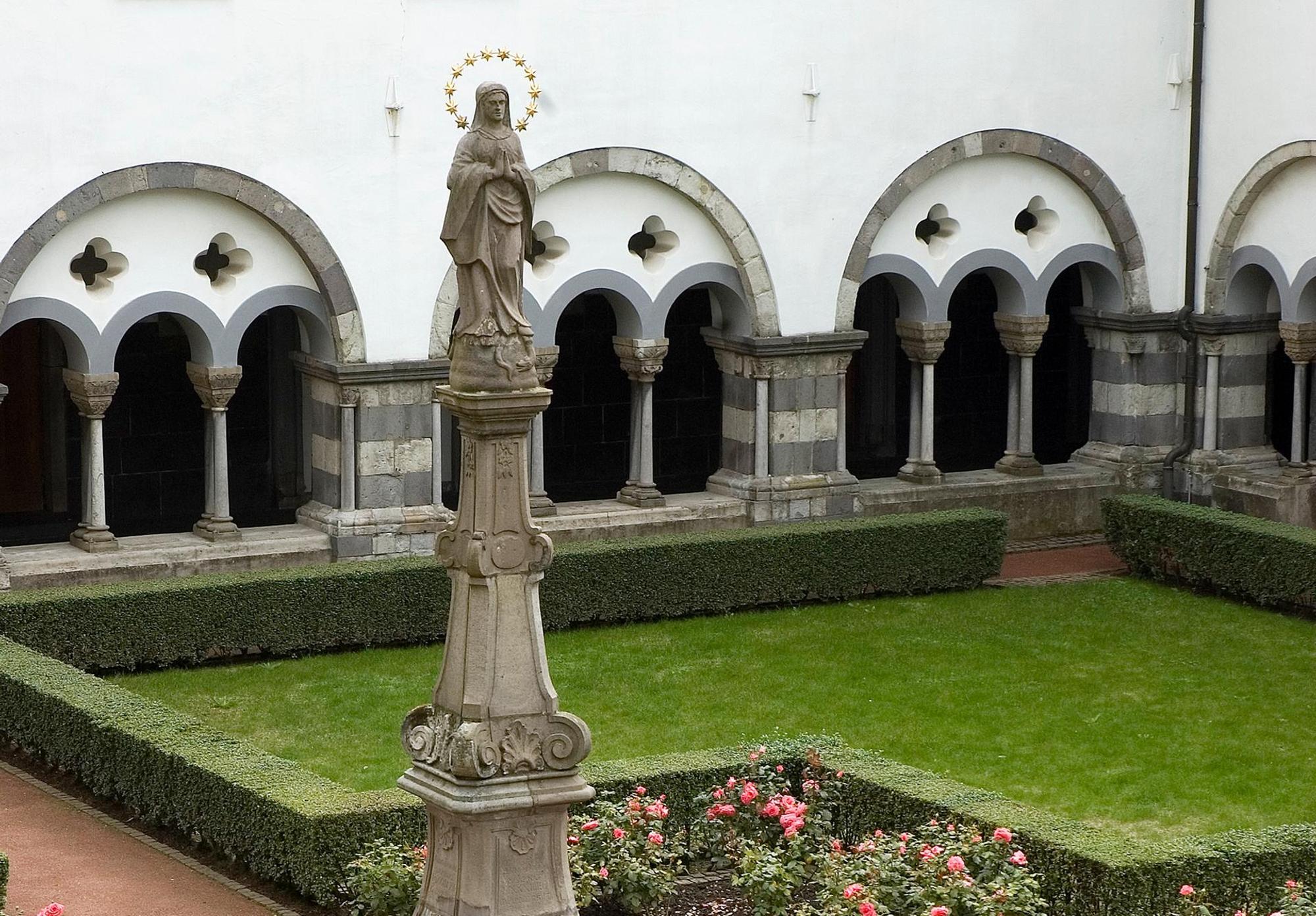 Marienhof
