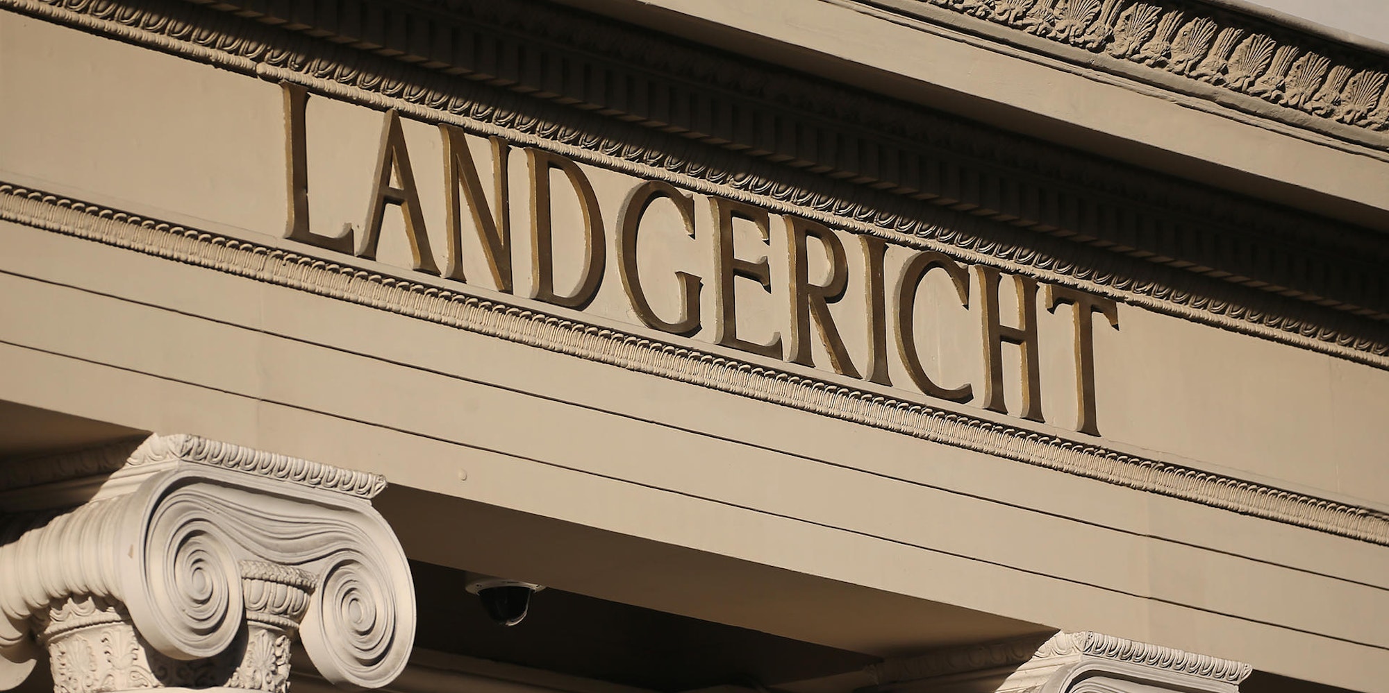 Landgericht_Bonn_Schriftzug