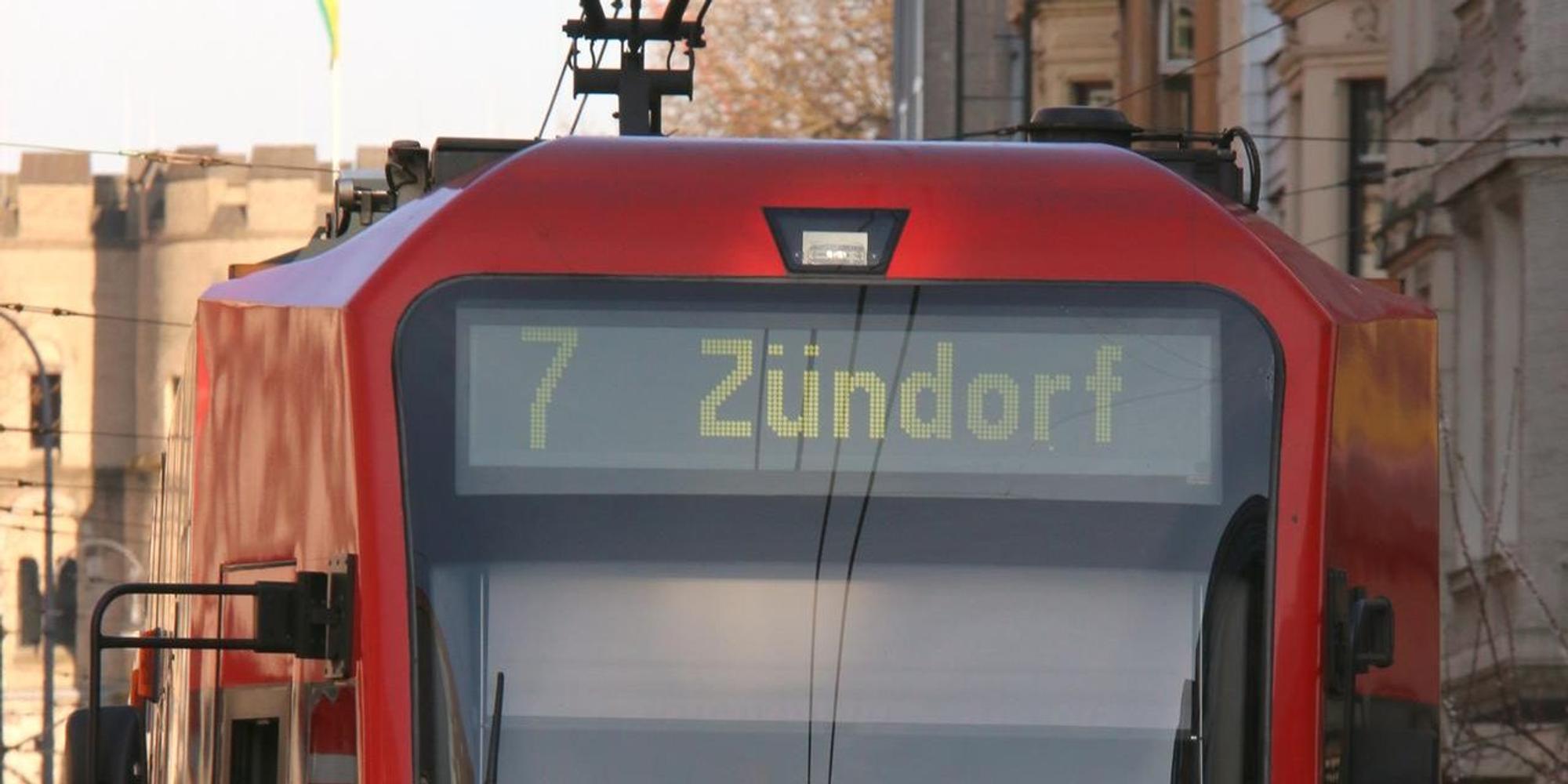 KVB Bahn Linie 7