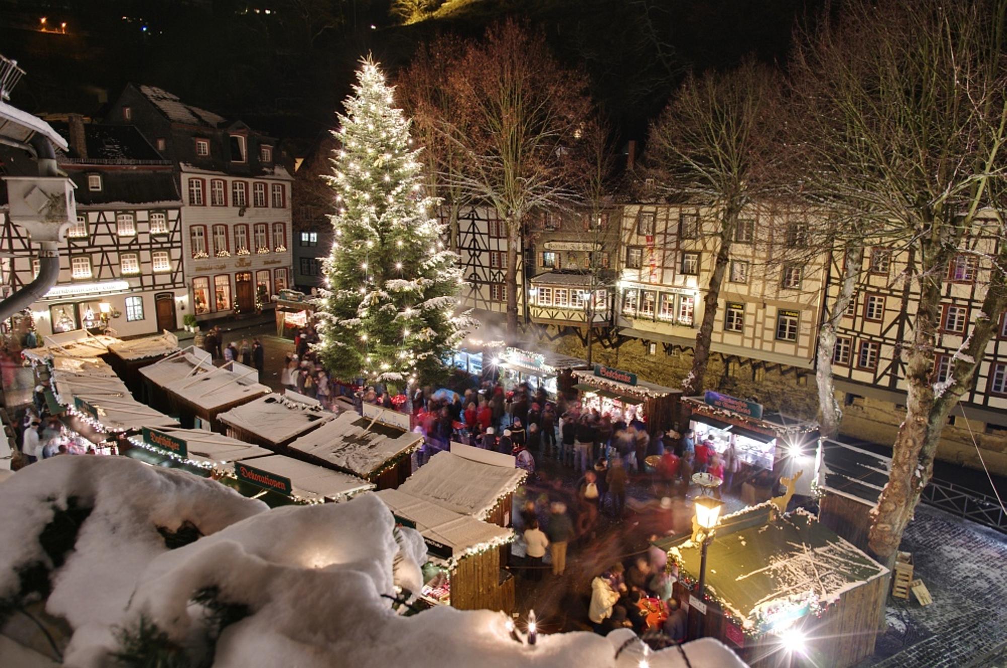 2010_11_27_-_135_Weihnachtsmarkt_DRI_bearb