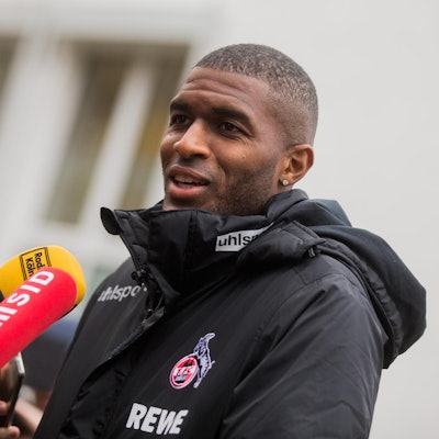 Modeste am Geißbockheim