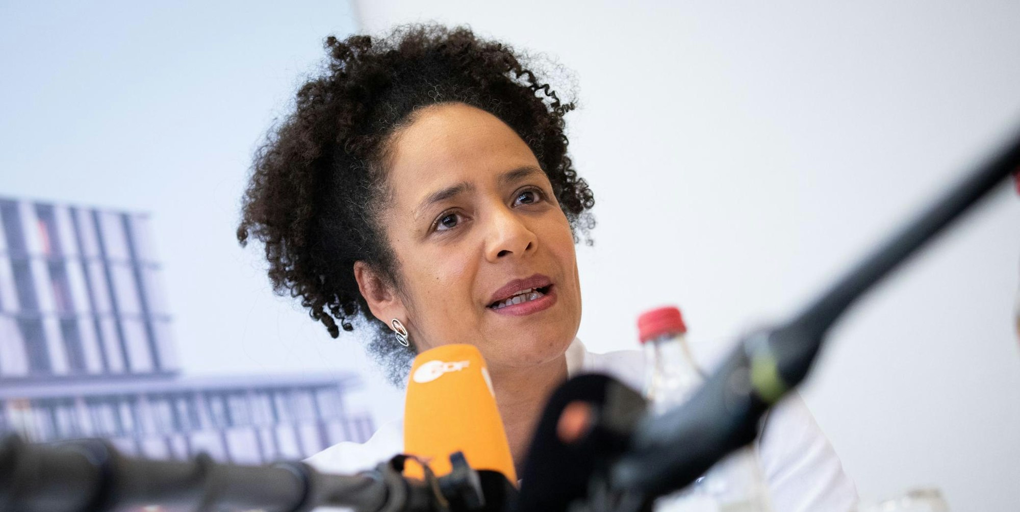 Marylyn_Addo_Troisdorf_Corona