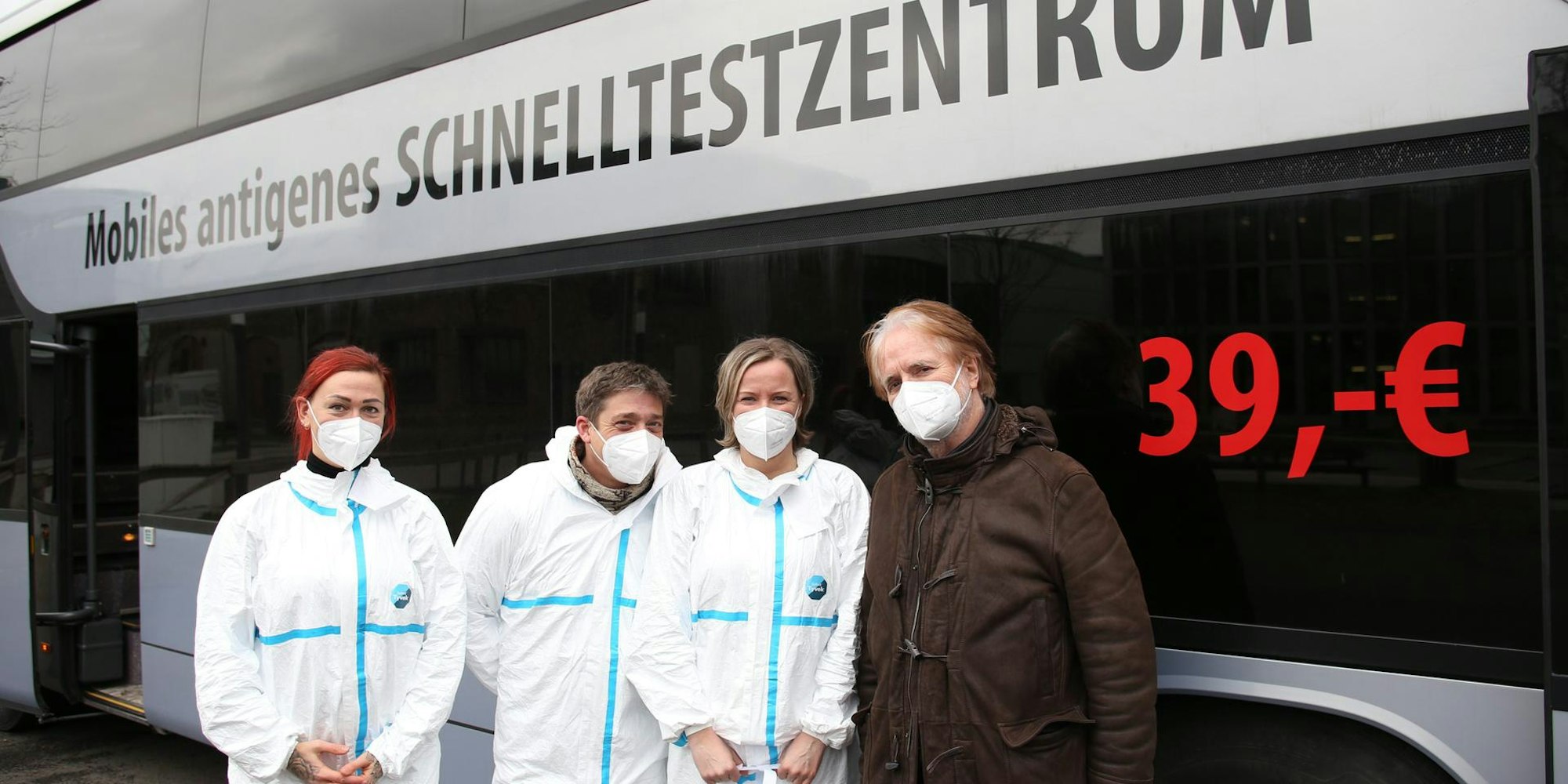 Tourbus als Testzentrum