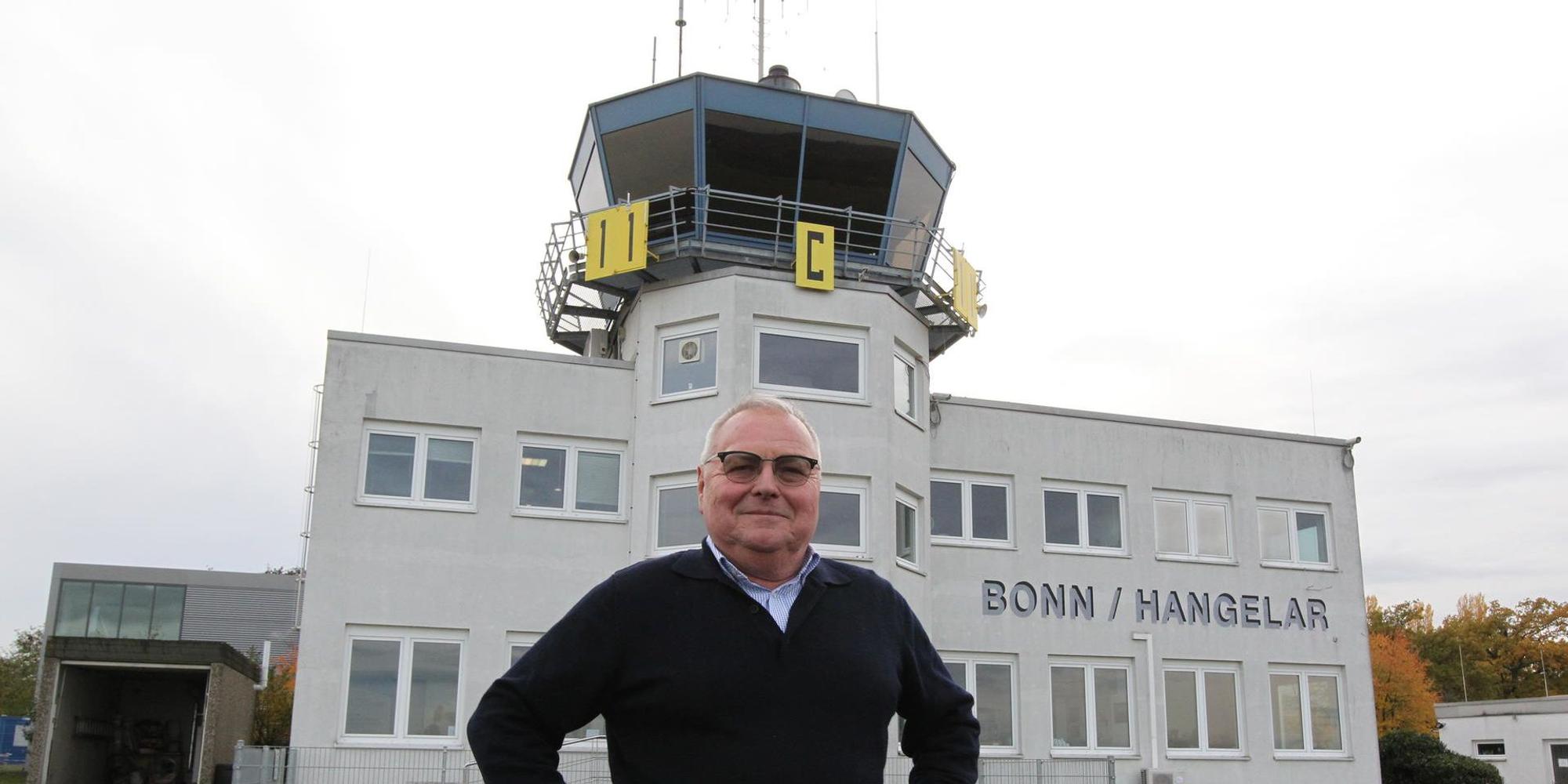 Wiehlpütz_Flughafen_Hangelar_1