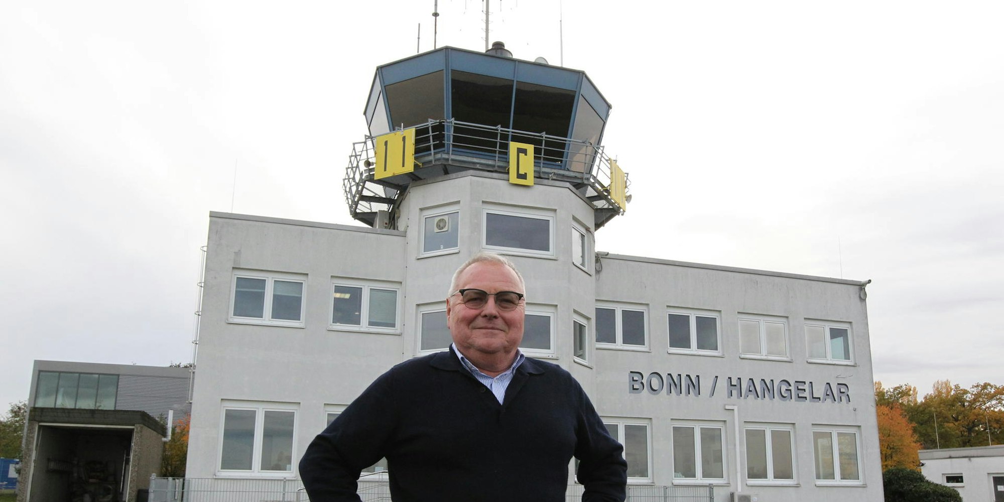 Wiehlpütz_Flughafen_Hangelar_1