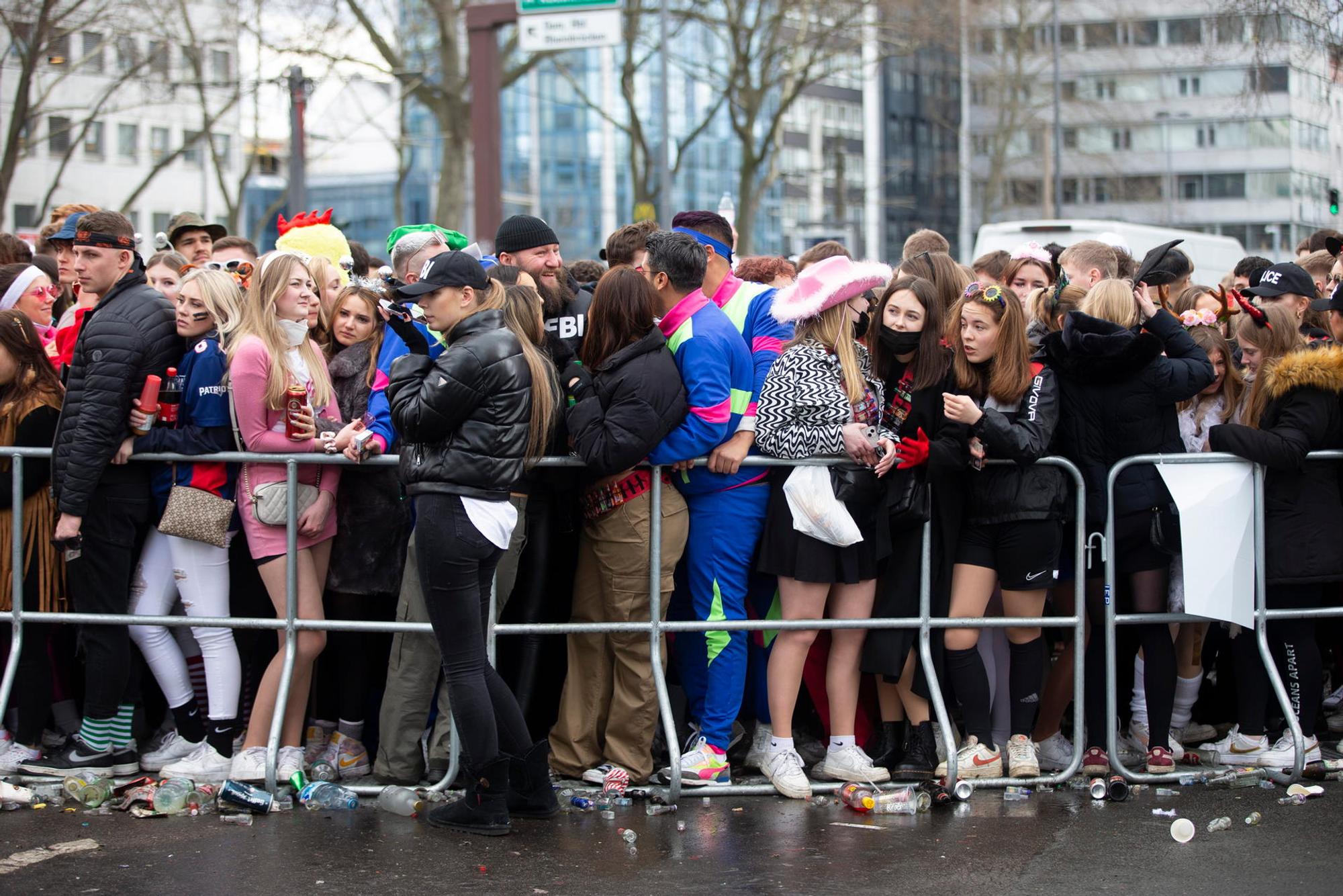 20220224_tb_Weiberfastnacht_033